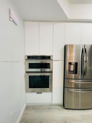 790 SW 107th Avenue 301, Pembroke Pines, FL 33025