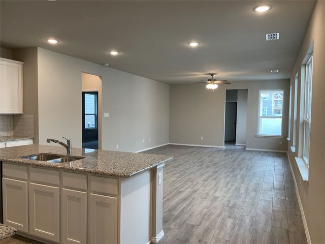 6009 Pitcher Way, Providence Village, TX 76227