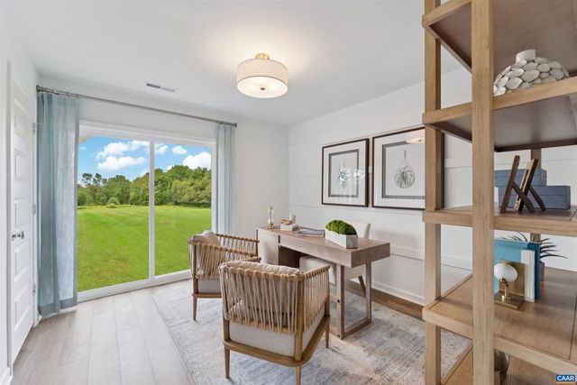 5003 DUNNAGAN DR, Crozet, VA 22932