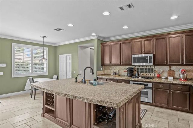 4149 Chanticleer, Corona, CA 92883