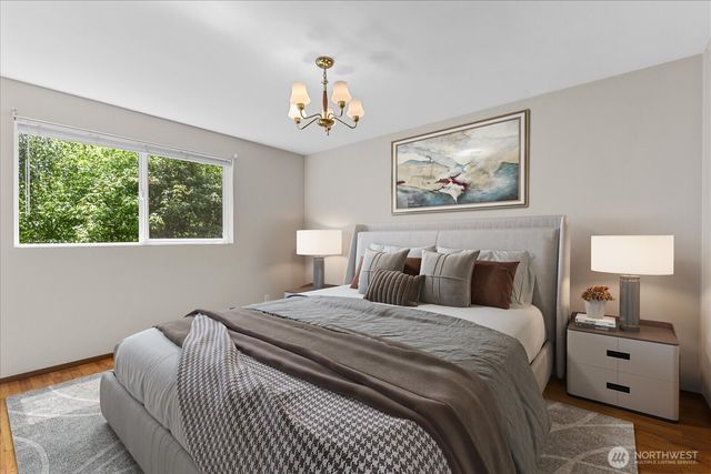12109 SE 68th Place, Bellevue, WA 98006