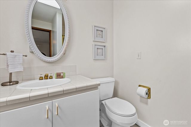 12109 SE 68th Place, Bellevue, WA 98006