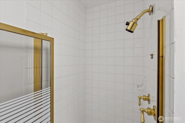 12109 SE 68th Place, Bellevue, WA 98006