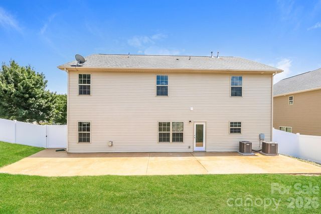 205 Taylors Creek Street, Mount Holly, NC 28120