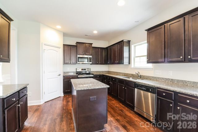 205 Taylors Creek Street, Mount Holly, NC 28120