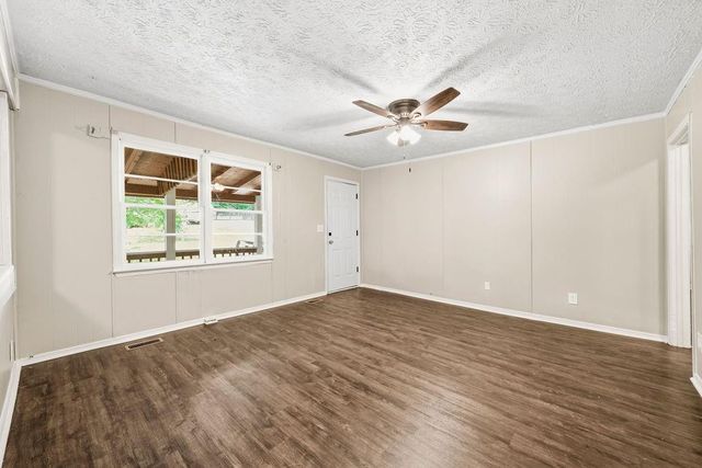 104 Elm Street, Adairsville, GA 30103