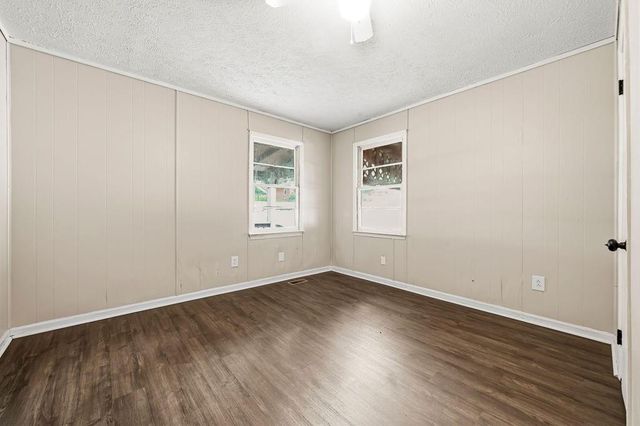 104 Elm Street, Adairsville, GA 30103