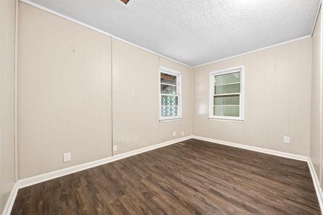 104 Elm Street, Adairsville, GA 30103