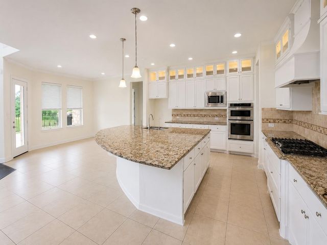 2 Chalice Trail, Sugar Land, TX 77498