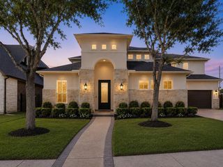 2 Chalice Trail, Sugar Land, TX 77498