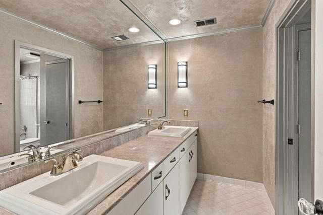 520 Harpeth Trace Dr, Nashville, TN 37221