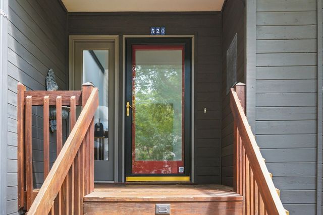 520 Harpeth Trace Dr, Nashville, TN 37221
