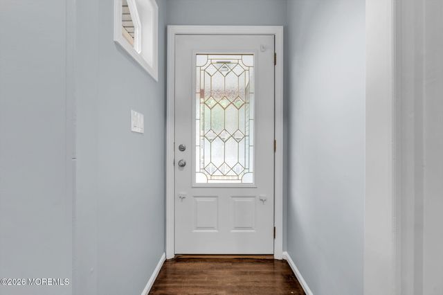 652 Berkeley Avenue, Beachwood, NJ 08722