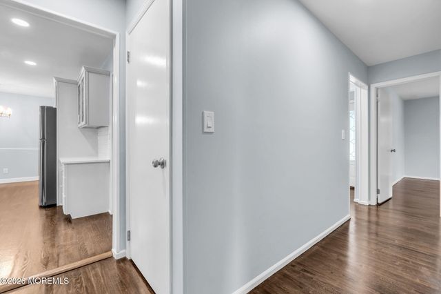 652 Berkeley Avenue, Beachwood, NJ 08722