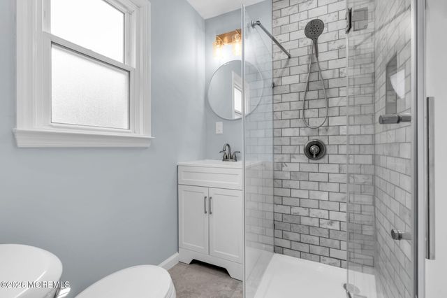 652 Berkeley Avenue, Beachwood, NJ 08722