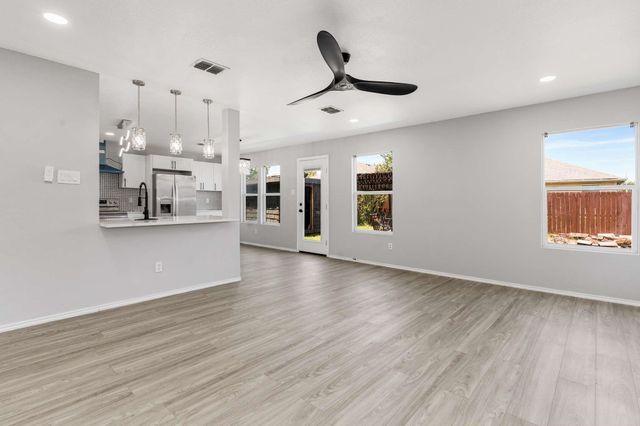 4529 Martingale View Lane, Fort Worth, TX 76244