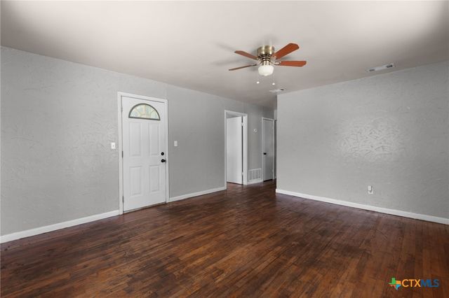 1210 Cloud Street, Lampasas, TX 76550