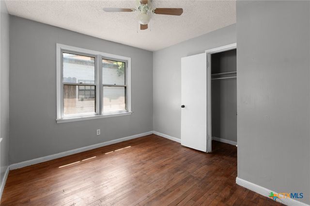 1210 Cloud Street, Lampasas, TX 76550