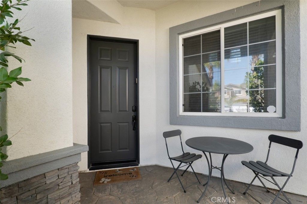 30447 Terracina Place, Castaic, CA 91384 — photo 2