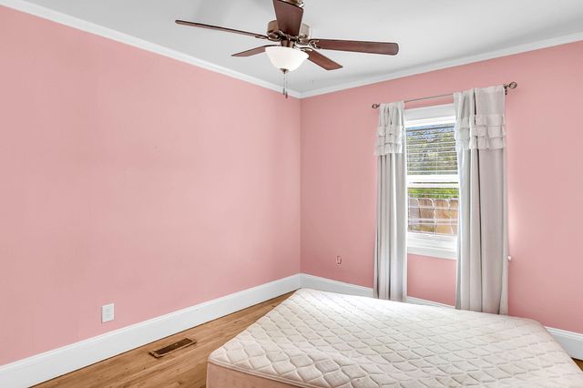 2334 Midland Park Road, North Charleston, SC 29406