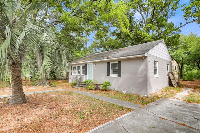 2334 Midland Park Road, North Charleston, SC 29406