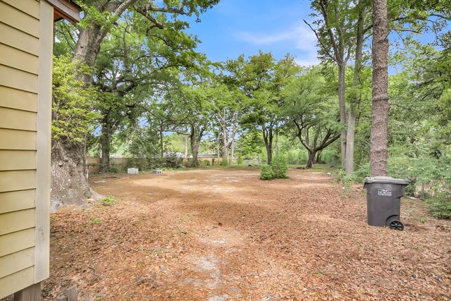 2334 Midland Park Road, North Charleston, SC 29406