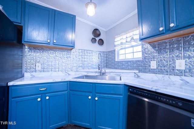 55 Kay Miller Lane, Chuckey, TN 37641