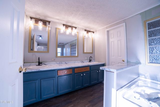 55 Kay Miller Lane, Chuckey, TN 37641