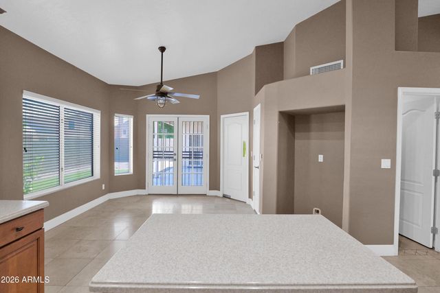 3115 E BIGHORN Avenue, Phoenix, AZ 85048