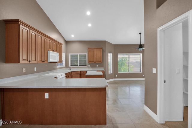 3115 E BIGHORN Avenue, Phoenix, AZ 85048