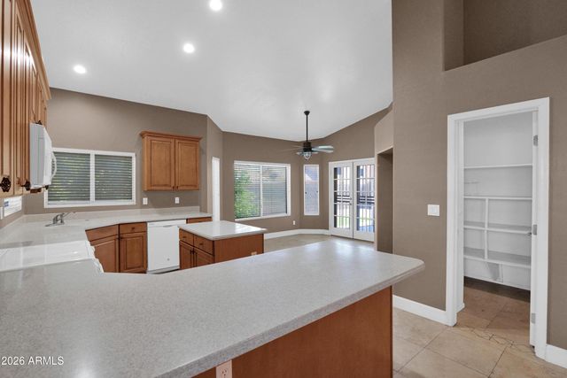 3115 E BIGHORN Avenue, Phoenix, AZ 85048