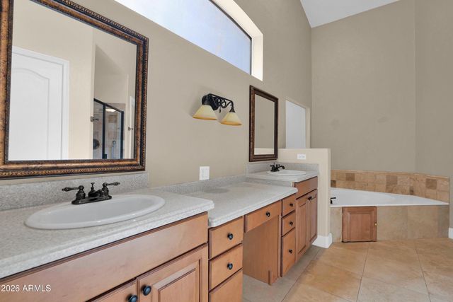 3115 E BIGHORN Avenue, Phoenix, AZ 85048