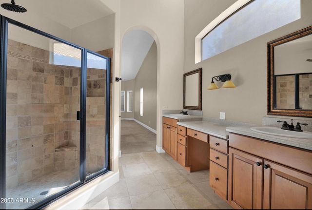 3115 E BIGHORN Avenue, Phoenix, AZ 85048