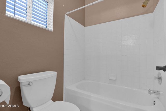 3115 E BIGHORN Avenue, Phoenix, AZ 85048