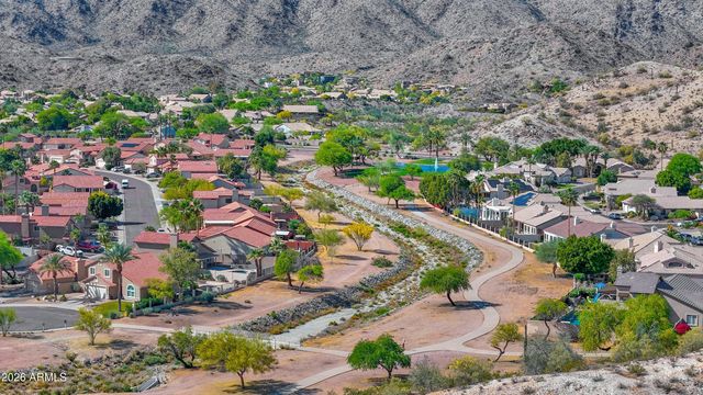 3115 E BIGHORN Avenue, Phoenix, AZ 85048