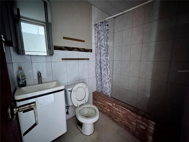 AR-10 CALLE 37 REPARTO TERESITA, Bayamon, PR 00961