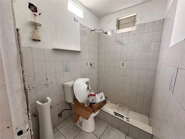 AR-10 CALLE 37 REPARTO TERESITA, Bayamon, PR 00961