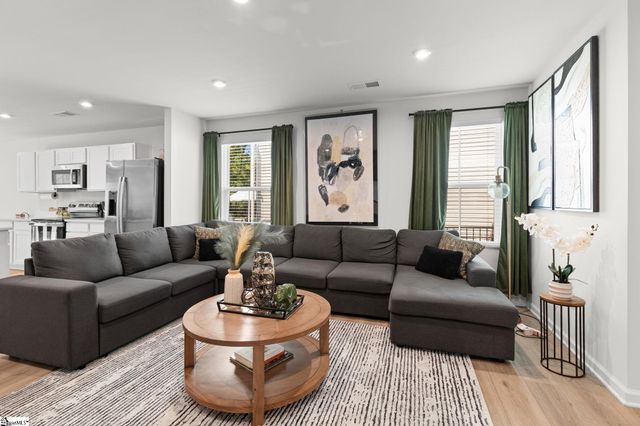 145 Davis Grove Lane, Piedmont, SC 29673