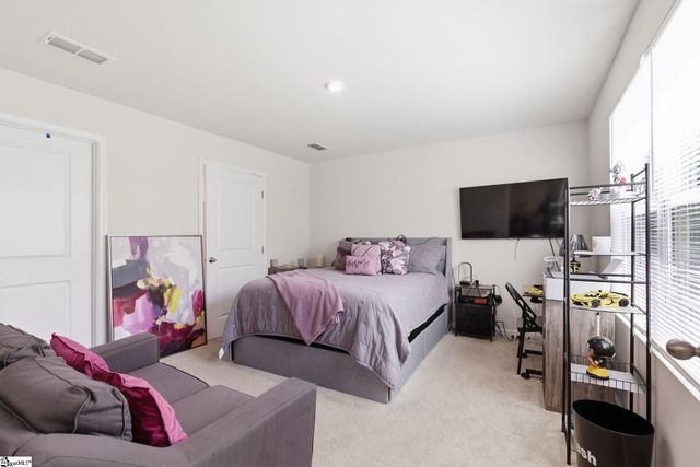 145 Davis Grove Lane, Piedmont, SC 29673