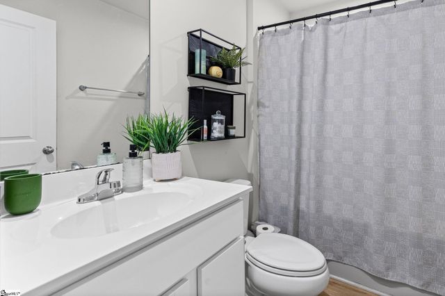 145 Davis Grove Lane, Piedmont, SC 29673