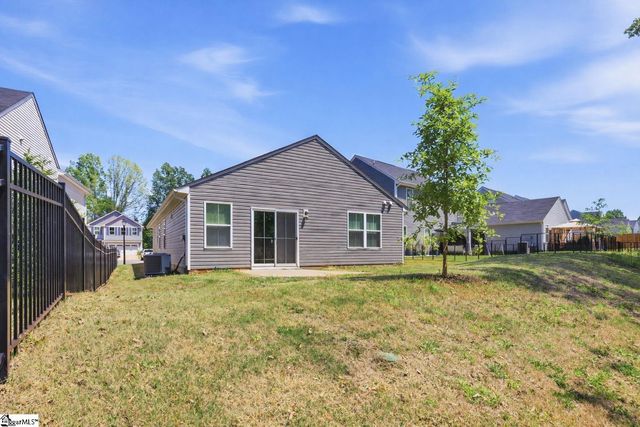 145 Davis Grove Lane, Piedmont, SC 29673