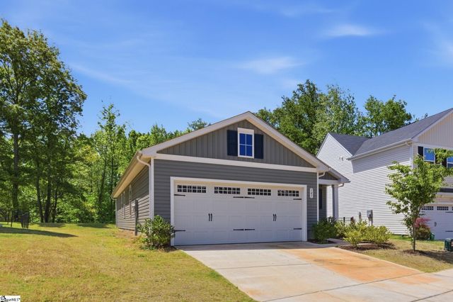 145 Davis Grove Lane, Piedmont, SC 29673