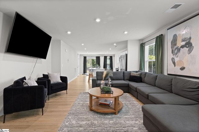 145 Davis Grove Lane, Piedmont, SC 29673