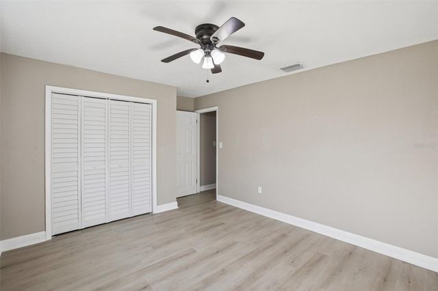 204 E SHELL POINT ROAD, Ruskin, FL 33570