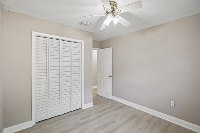 204 E SHELL POINT ROAD, Ruskin, FL 33570