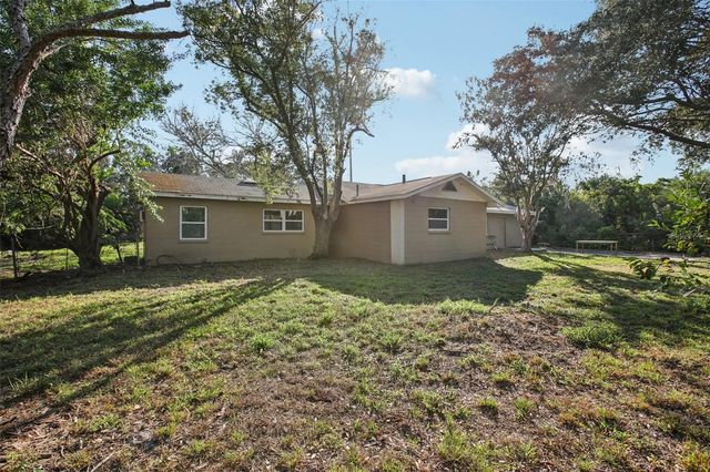 204 E SHELL POINT ROAD, Ruskin, FL 33570