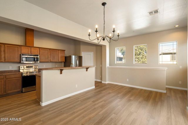 1225 N 36TH Street 2043, Phoenix, AZ 85008