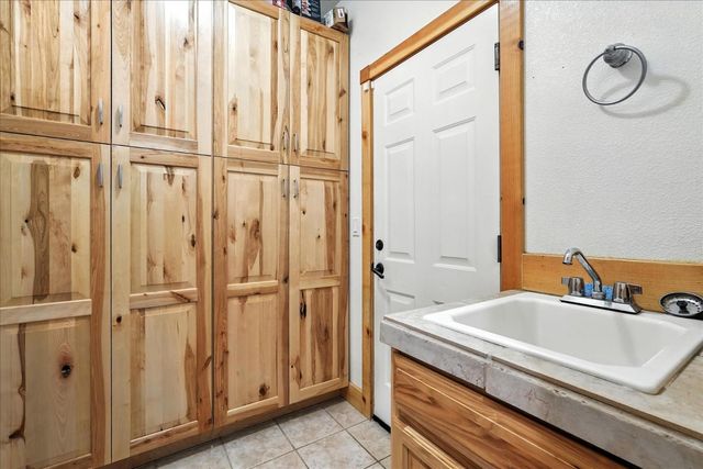 31364 Quartz Mountain Road, Coarsegold, CA 93614