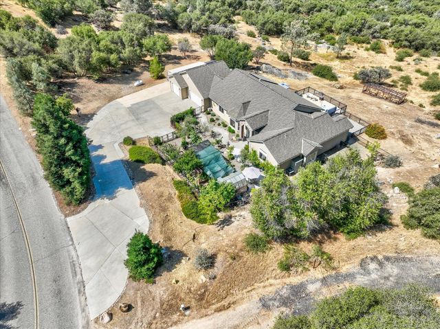 31364 Quartz Mountain Road, Coarsegold, CA 93614