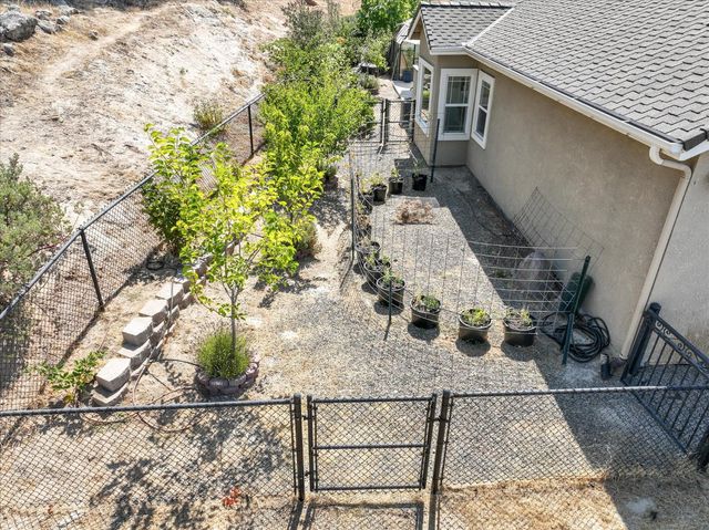 31364 Quartz Mountain Road, Coarsegold, CA 93614
